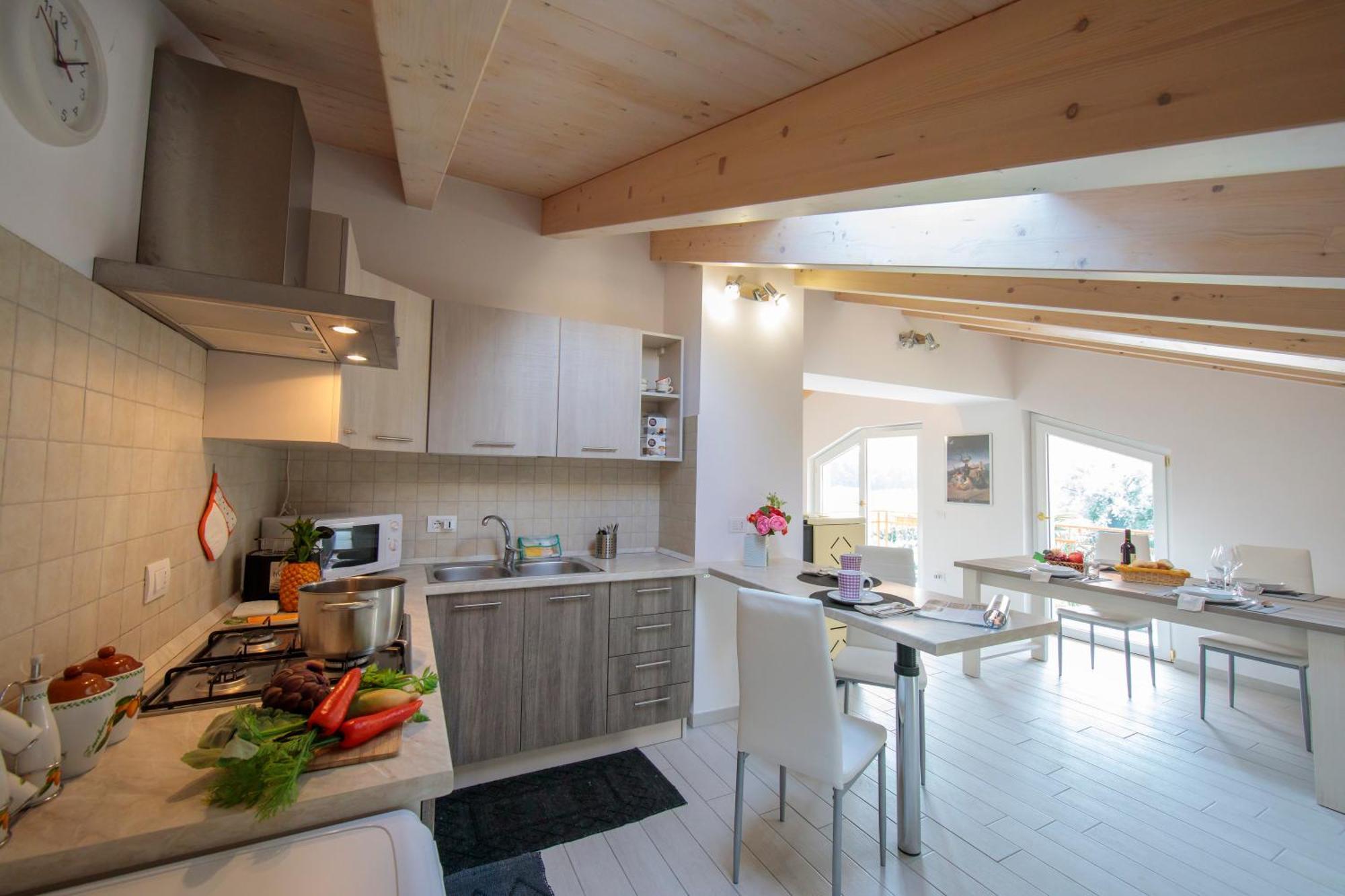 Silver Lake Apartment - Happy Rentals Angera Buitenkant foto